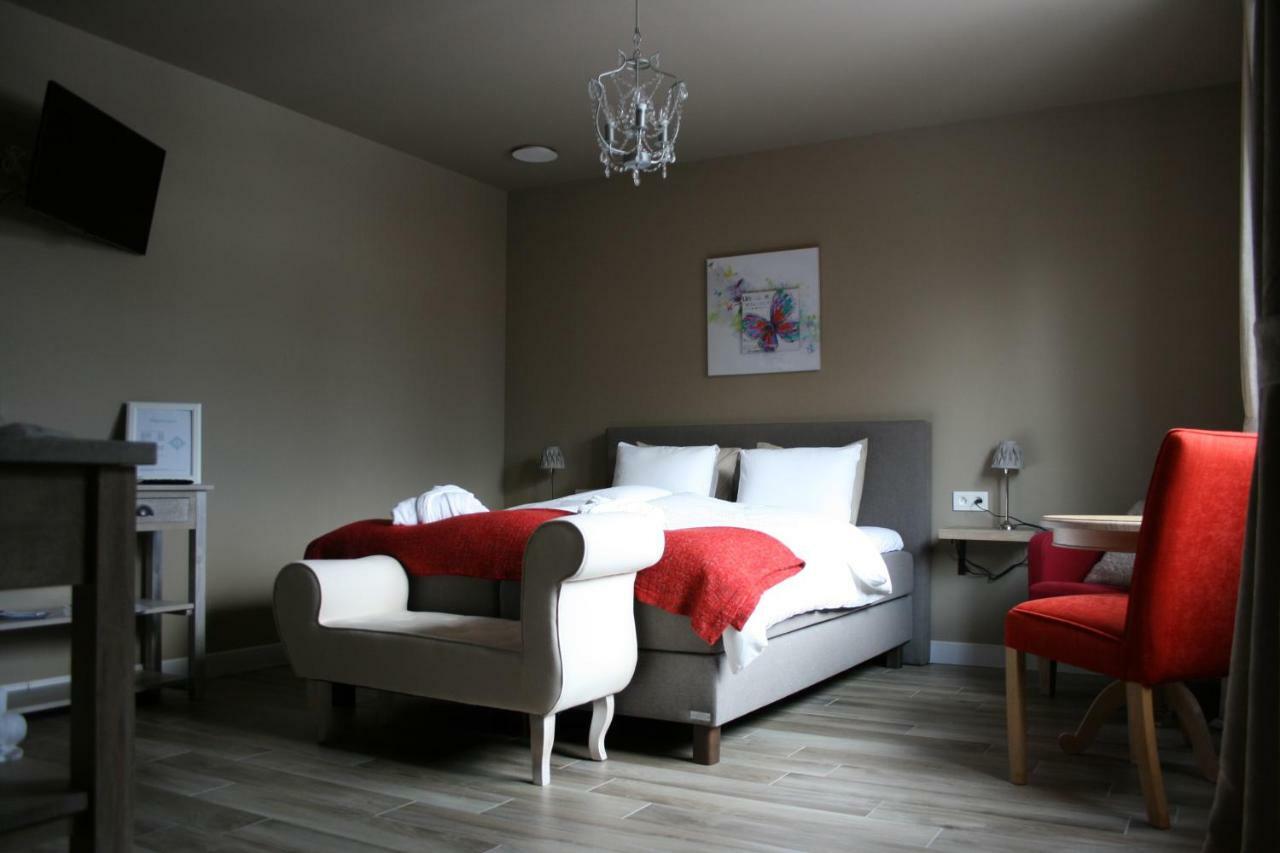 B&B Rosteline Hamont-Achel Exterior photo